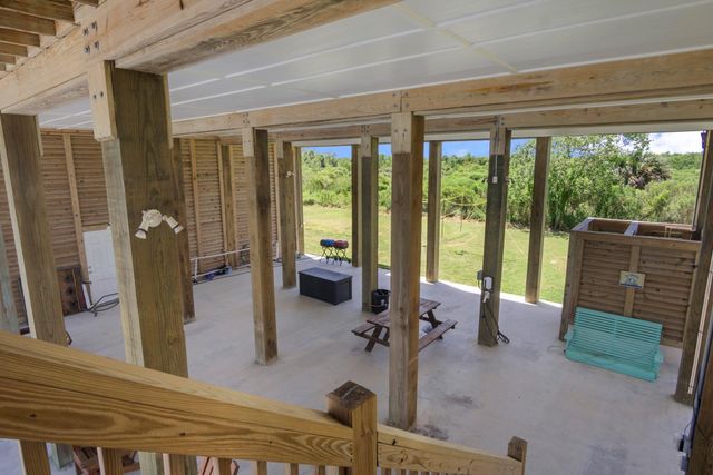 929 Magnolia Lane, Port Bolivar, TX 77650
