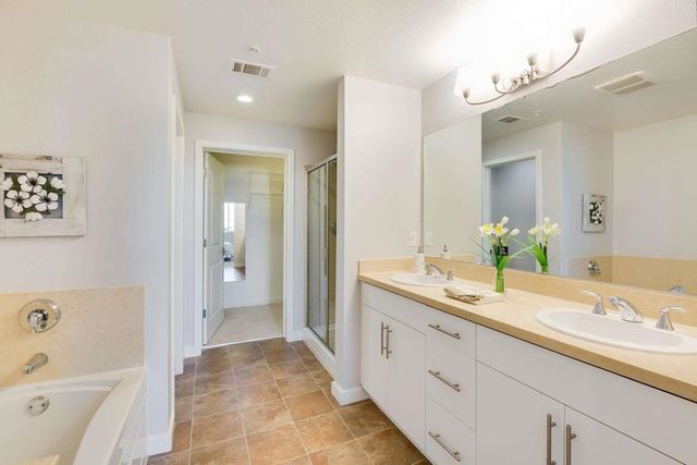 4463 Hyde Cmn 302, Fremont, CA 94538