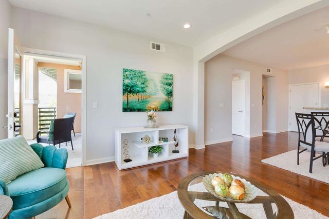 4463 Hyde Cmn 302, Fremont, CA 94538