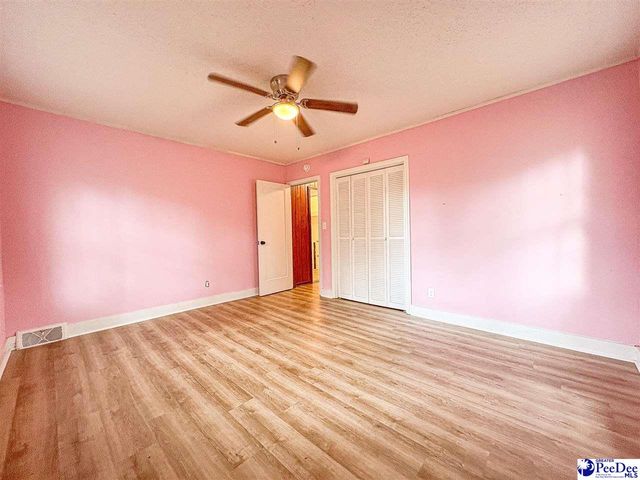 506 Taylor St, Lake City, SC 29560