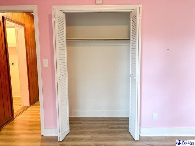 506 Taylor St, Lake City, SC 29560