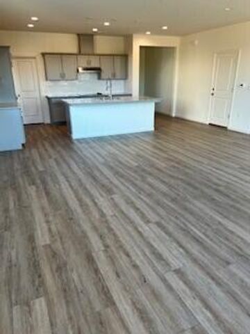 1645 Vallejo Avenue, Dinuba, CA 93618