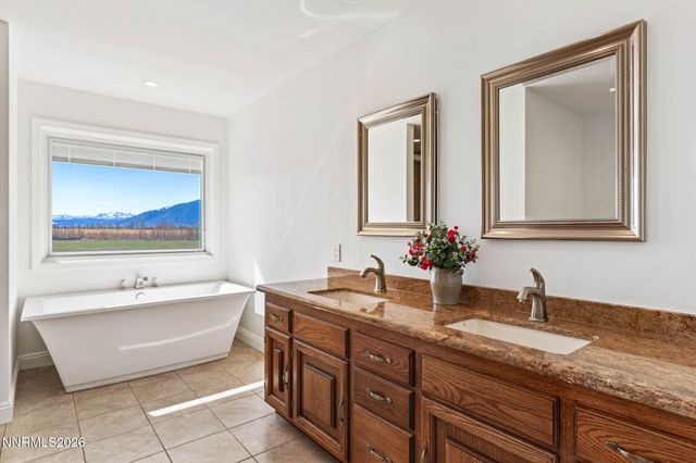 1663 Mackland Avenue, Minden, NV 89423