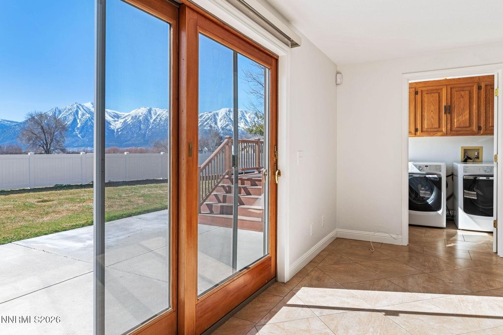 Image 13 of property listing at 1663 Mackland Avenue, Minden, NV 89423