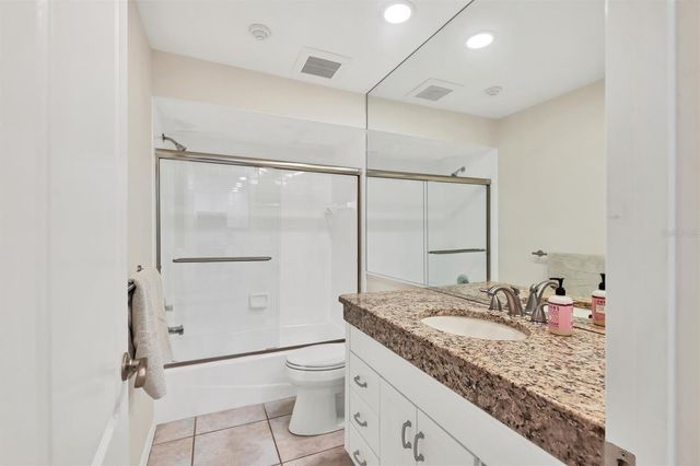862 HUDSON AVENUE 862, Sarasota, FL 34236