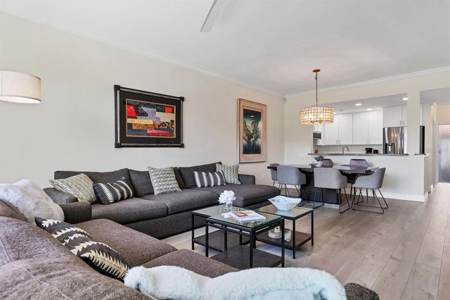 862 HUDSON AVENUE 862, Sarasota, FL 34236