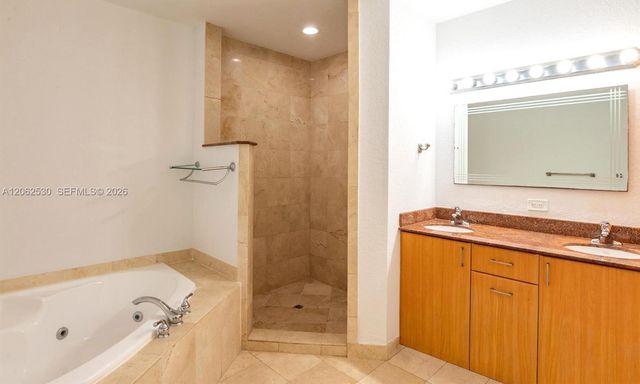 1650 Presidential Way 208, West Palm Beach, FL 33401
