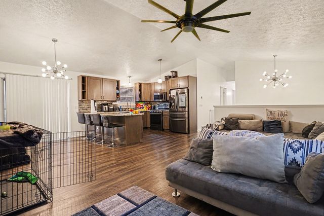 566 S Dangl Road, Muskegon, MI 49442