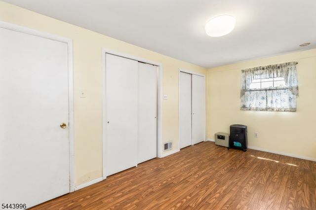 44 Garfield Pl, Sayreville Boro, NJ 08859