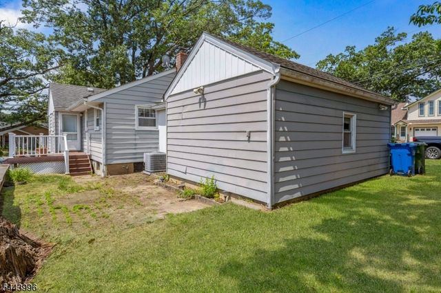 44 Garfield Pl, Sayreville Boro, NJ 08859