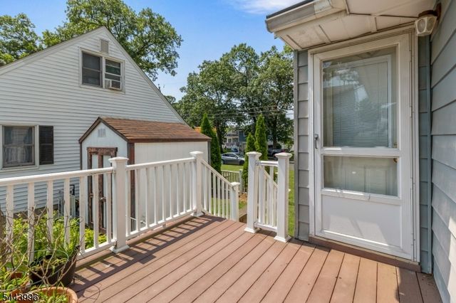 44 Garfield Pl, Sayreville Boro, NJ 08859