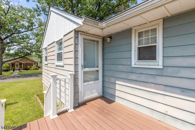 44 Garfield Pl, Sayreville Boro, NJ 08859