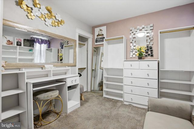 7450 BEVERLY RD, Philadelphia, PA 19138