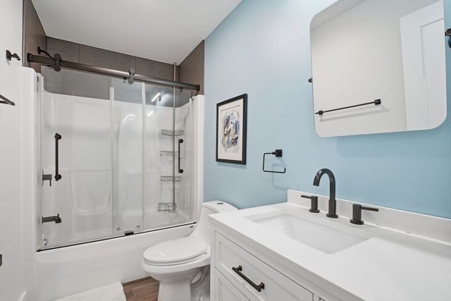 39 Jean Cir, Chicopee, MA 01020