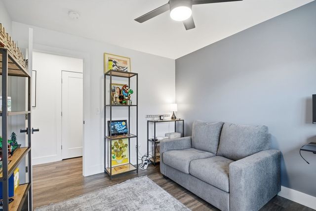 39 Jean Cir, Chicopee, MA 01020