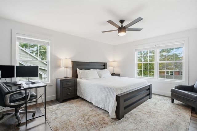 39 Jean Cir, Chicopee, MA 01020