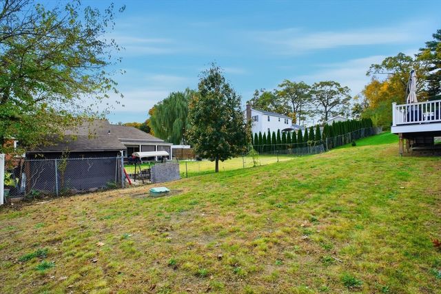 39 Jean Cir, Chicopee, MA 01020