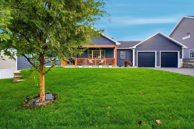 39 Jean Cir, Chicopee, MA 01020