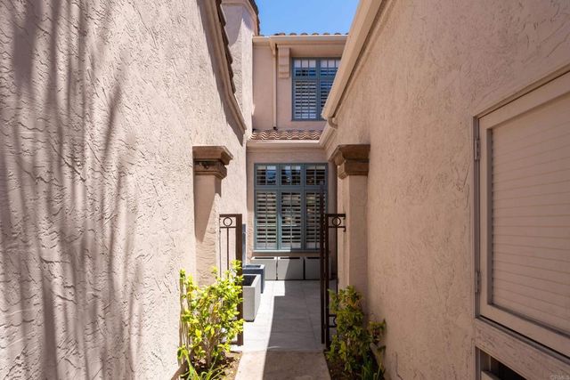 3647 Paseo Vista Famosa, Rancho Santa Fe, CA 92091