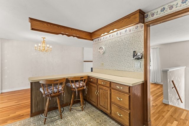 360 W Washington St, Hanson, MA 02341