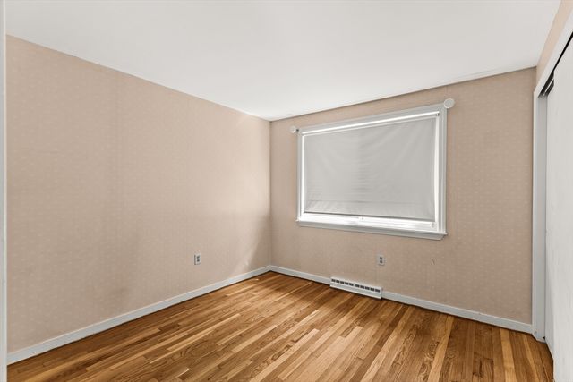360 W Washington St, Hanson, MA 02341