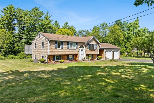 360 W Washington St, Hanson, MA 02341
