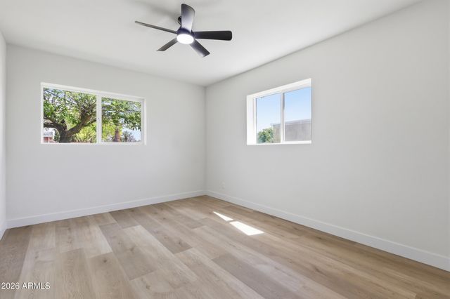 3144 N 34TH Street, Phoenix, AZ 85018