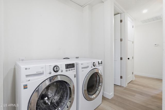 3144 N 34TH Street, Phoenix, AZ 85018