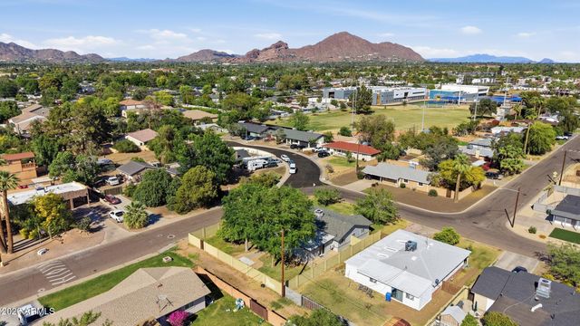 3144 N 34TH Street, Phoenix, AZ 85018