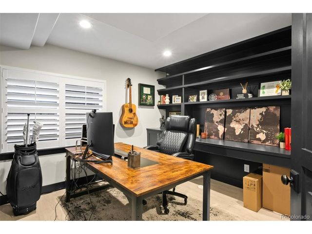 17382 E Lake Ln, Aurora, CO 80016