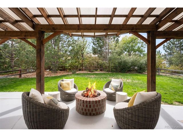 17382 E Lake Ln, Aurora, CO 80016