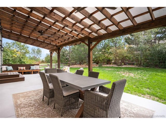 17382 E Lake Ln, Aurora, CO 80016