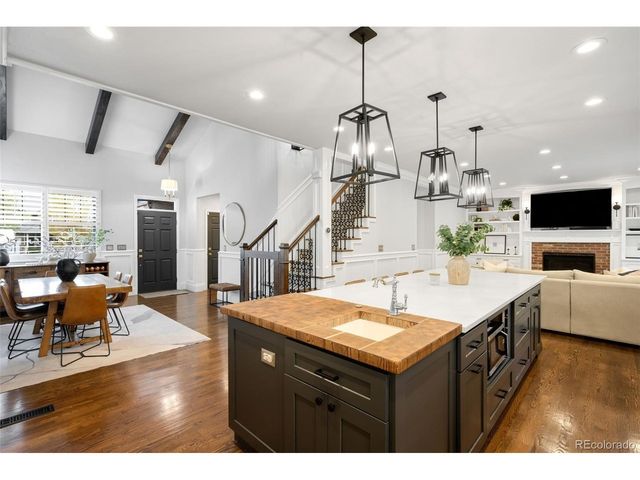 17382 E Lake Ln, Aurora, CO 80016