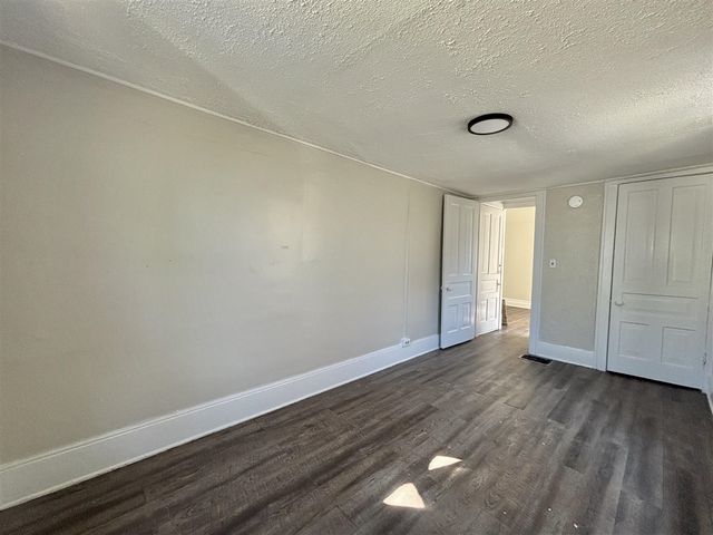 609 Pearl Street, Kalamazoo, MI 49007