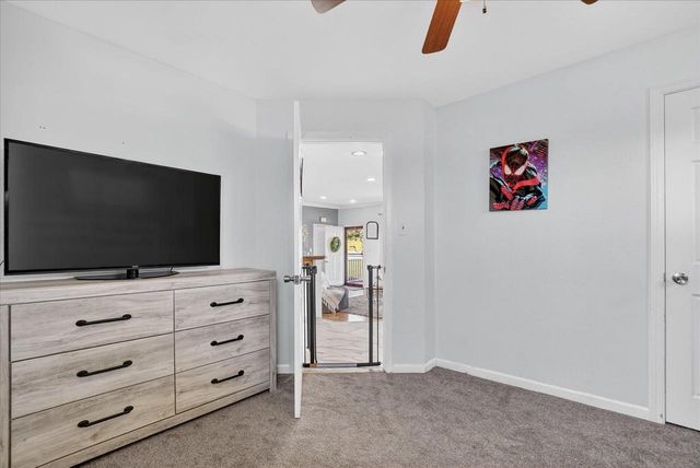 10301 Vera AVENUE, Milwaukee, WI 53224