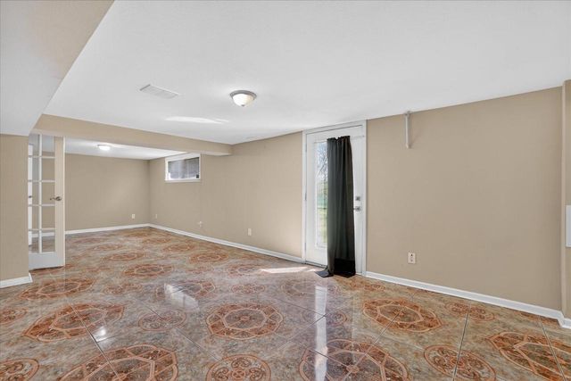 10301 Vera AVENUE, Milwaukee, WI 53224
