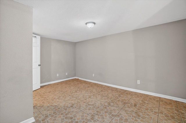10301 Vera AVENUE, Milwaukee, WI 53224