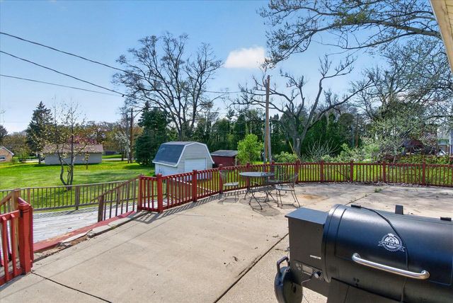 10301 Vera AVENUE, Milwaukee, WI 53224