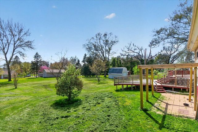 10301 Vera AVENUE, Milwaukee, WI 53224