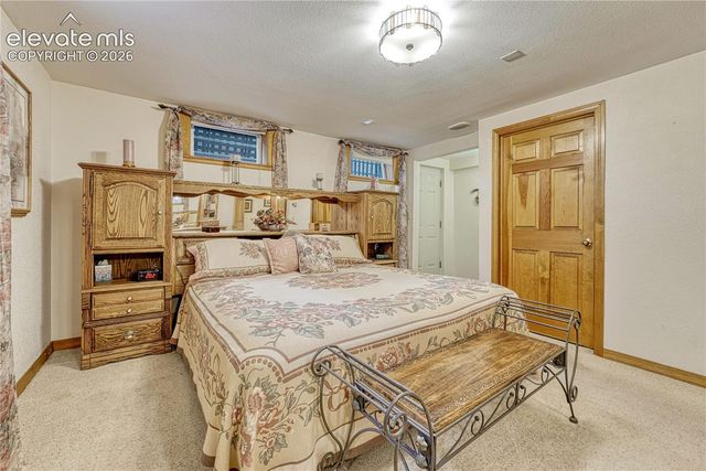 825 N HANCOCK Avenue, Colorado Springs, CO 80903