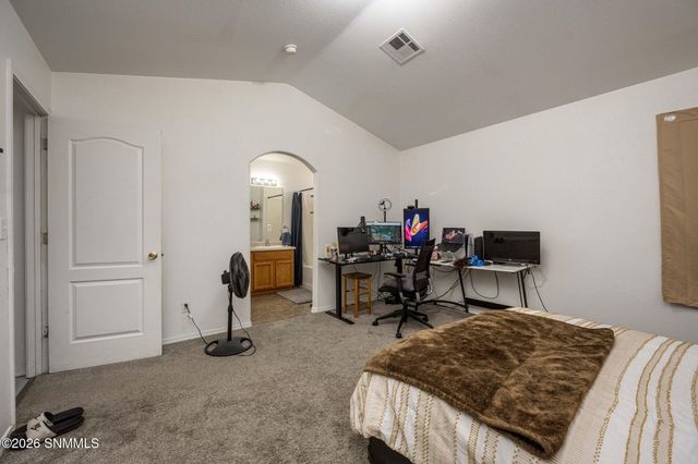 4899 Calle Bella Avenue, Las Cruces, NM 88012