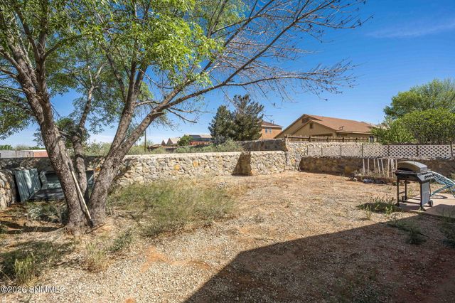 4899 Calle Bella Avenue, Las Cruces, NM 88012