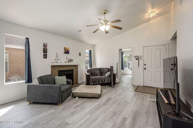 4899 Calle Bella Avenue, Las Cruces, NM 88012