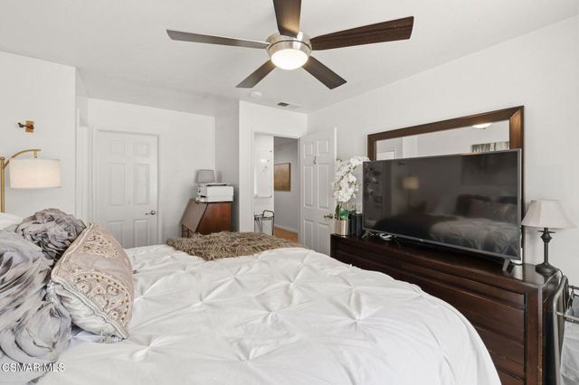 697 Evergreen Lane, Port Hueneme, CA 93041