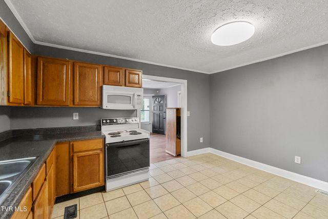 816 Carson Street, Greeneville, TN 37743