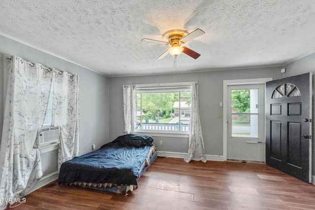 816 Carson Street, Greeneville, TN 37743