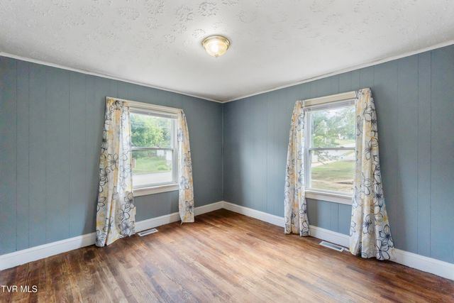 816 Carson Street, Greeneville, TN 37743