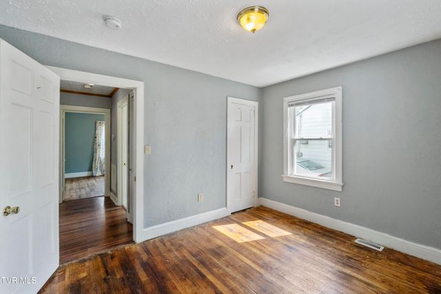 816 Carson Street, Greeneville, TN 37743