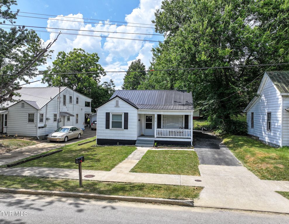 816 Carson Street, Greeneville, TN 37743