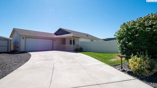1608 Cactus Loop, Richland, WA 99352